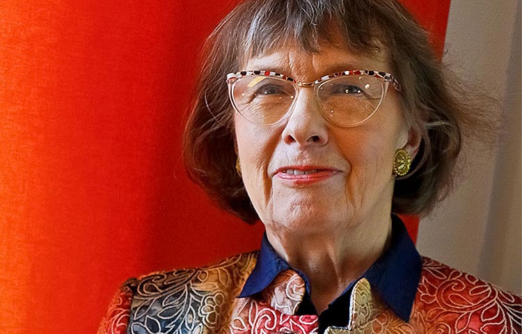 Emeritaprofessori Sirkka-Liisa Kivelä on eläkkeellä, mutta luennoi edelleen ahkerasti muistisairauksista. - sirkka-liisa_kivela_750_x_480