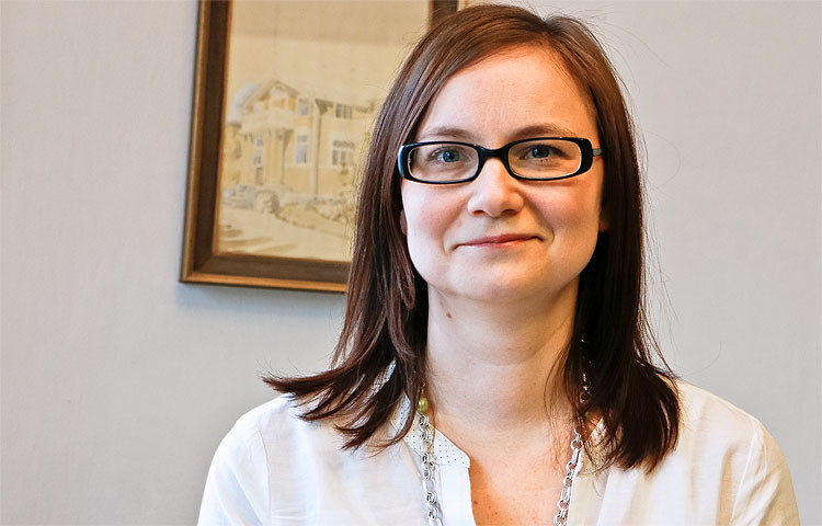 Aula-työkodin kehitysjohtaja Maria Kullberg odottaa paljon hakemuksia uusiin Avainringin asuntoihin.