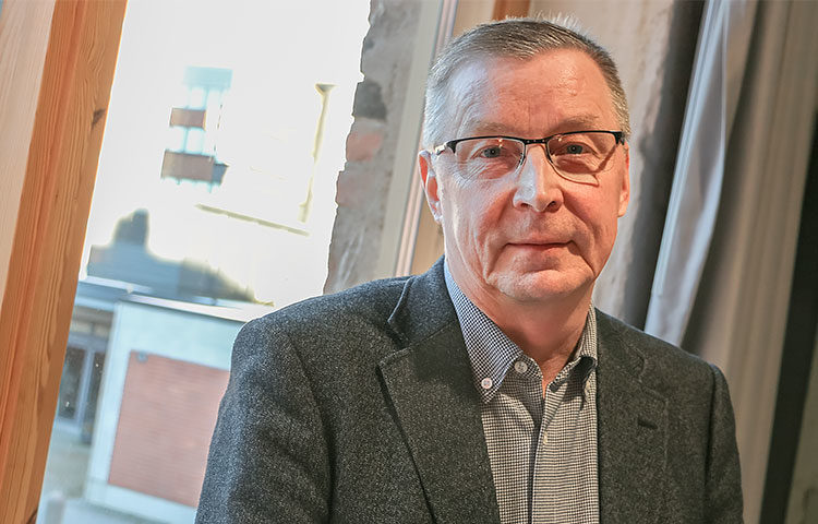 Eskoon sosiaalipalvelujen kuntayhtymän johtaja Jouni Nummi.