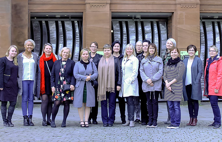#kotimatkalla-hankkeen suomalainen asiantuntijaryhmä vieraili Skotlannissa ottamassa oppia paikallisesta asuntoverkostotyöstä.